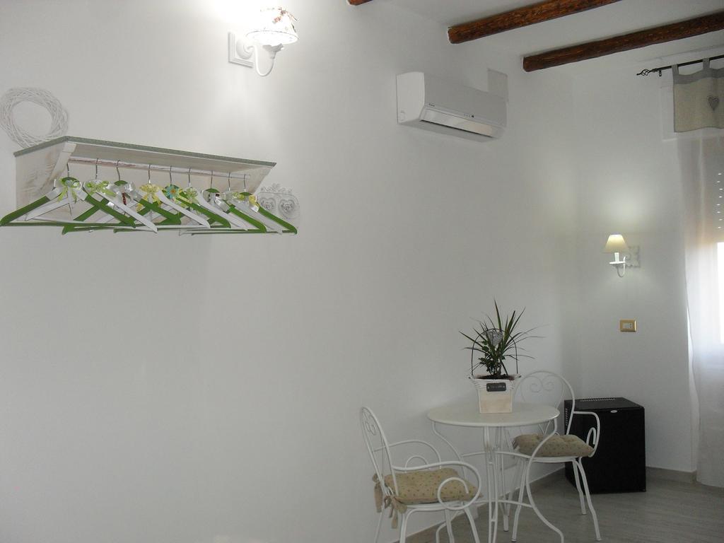 Fattoria La Traccia Villa Fertilia Room photo
